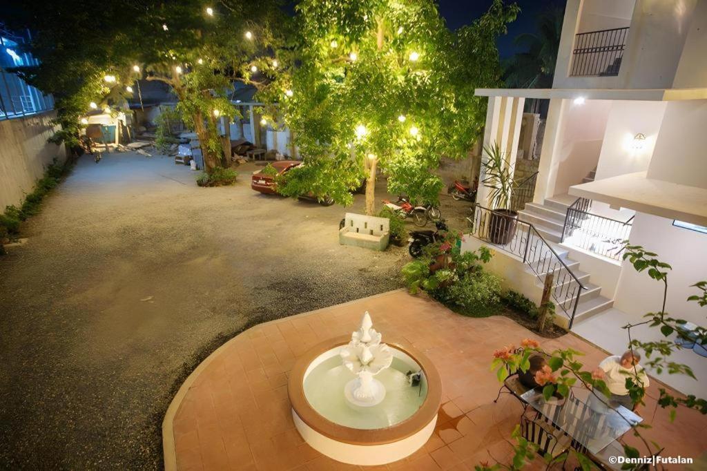 Casa Rubin Hotel Dumaguete City Exterior photo