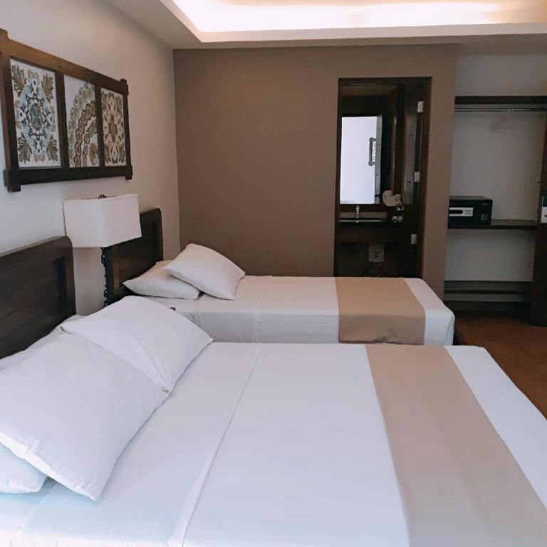 Casa Rubin Hotel Dumaguete City Exterior photo