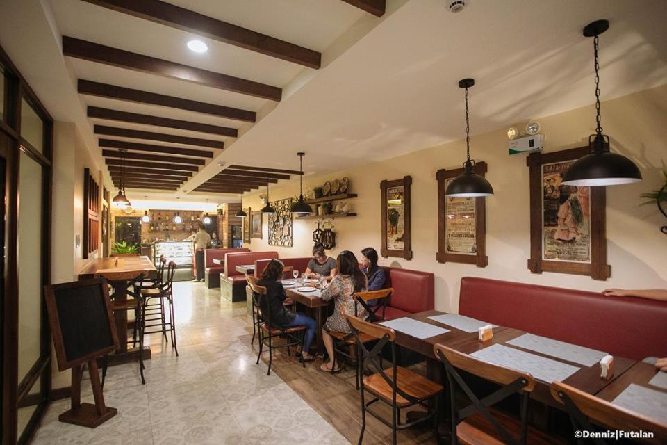 Casa Rubin Hotel Dumaguete City Exterior photo